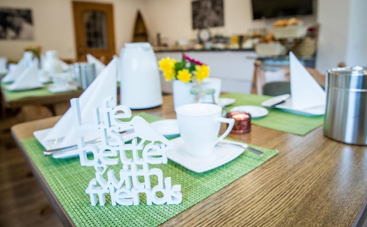 Weingut Erich Serwazi Mesenich Esterno foto