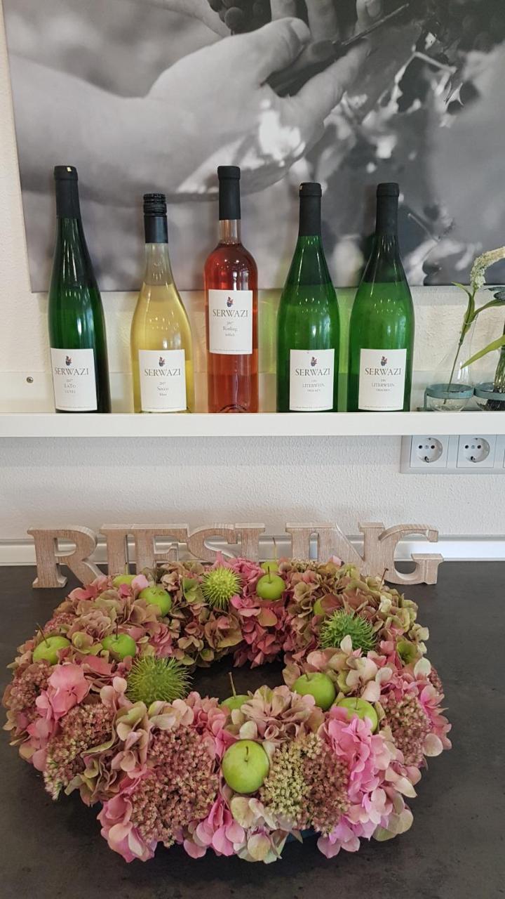 Weingut Erich Serwazi Mesenich Esterno foto